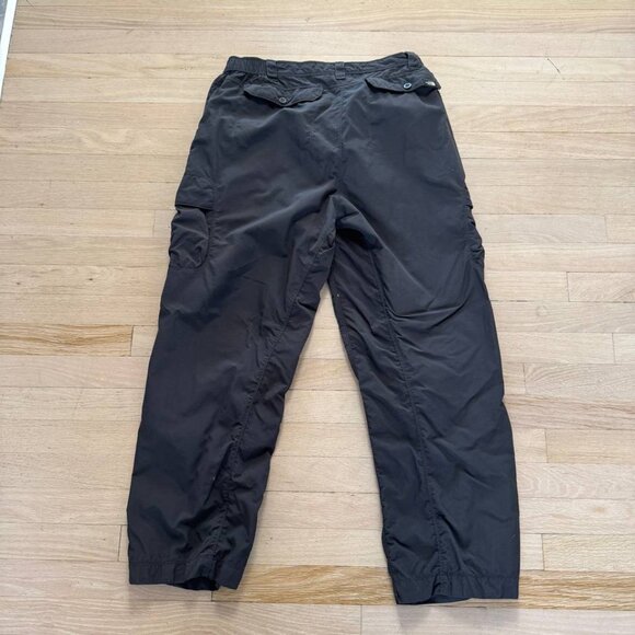 The North Face cargo pants men’s Large #techwear measurements in picture - Picture 7 of 8